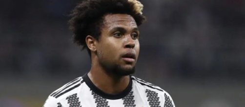 Juventus, non solo Arthur Melo: potrebbero partire anche Zakaria e McKennie.