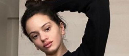 Rosalía enfrenta un nuevo varapalo tras el supuesto fin de su noviazgo con el cantante puertorriqueño Rauw Alejandro (Instagram/rosalia.vt)