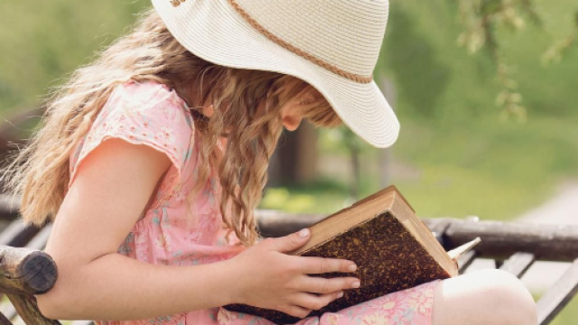 L'oroscopo di domani 1° agosto: ottimo inizio mese per Gemelli e Cancro (1ª metà).