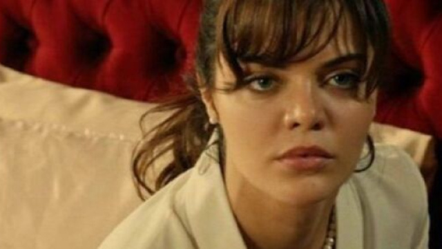 Terra amara trame: Zuleyha inizia a sospettare che il consorte abbia una doppia vita.