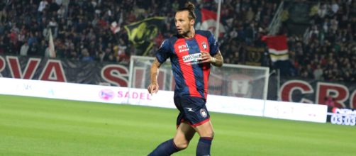 Calciomercato, Crotone: Mogos verso il Cluj, panchina affidata a Zauli.