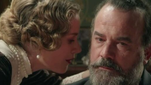 La Promessa, anticipazioni: Alonso nasconde un passato segreto, Jimena spietata col marito.