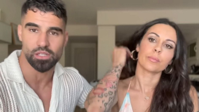 Accusé d'avoir laissé volontairement les deux chiens de Shanna aux Etats-Unis, Jonathan Matijas a reçu une vague de haine. (@YouTube)