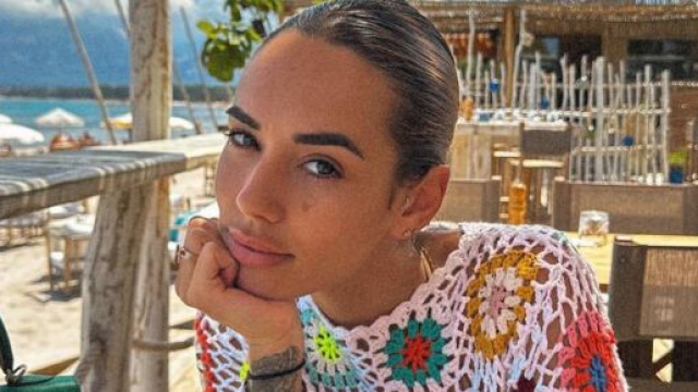 Hilona en procès contre son ex Julien Bert, tromperie de Paul-André, la candidate de télé-réalité se confie. (Screnshot @Instagram)