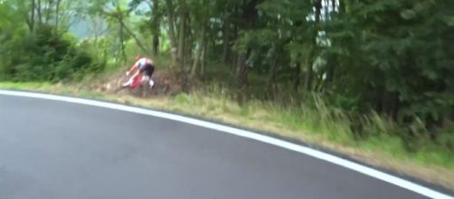 Giro d'Italia donne, la caduta di Elisa Longo Borghini