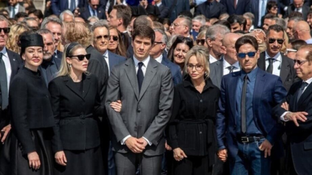 Milano, aperto il testamento di Silvio Berlusconi - today.it