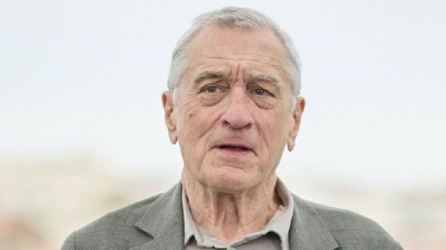 Robert De Niro est en deuil (Screenhoot Twitter @ELLEfrance)