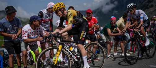 Tour de France: Vingegaard e Pogačar firmano il record sul Tourmalet