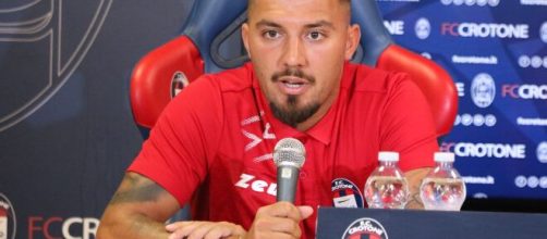 Calciomercato, Chiricò saluta il Crotone: 'Grazie per l'affetto che mi avete dimostrato'.