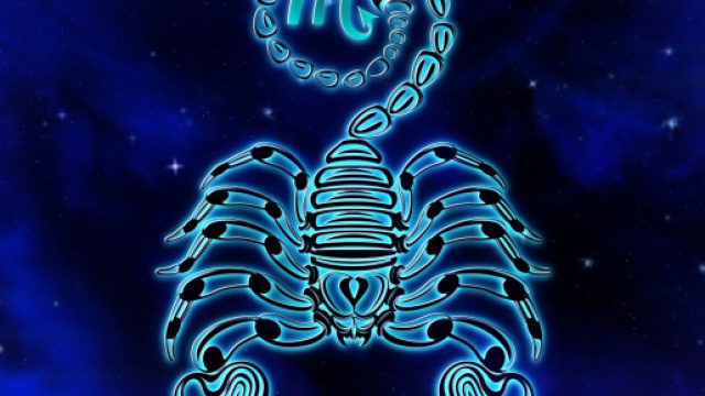 L'oroscopo del 9 luglio e le pagelle zodiacali, amore e lavoro: Scorpione, voto 5