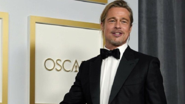 Un homme s'est fait passer pour Brad Pitt et arnaque une fan (Screenshoot Twitter @TeleLoisirs)