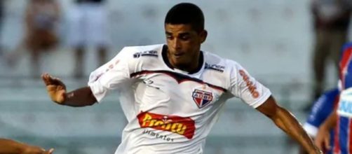 El futbolista debutó como jugador profesional en el Bahia de Feira (Felipe Oliveira/EC Bahia)