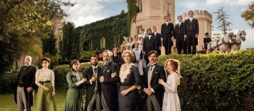 La Promessa e Beautiful sospese il 14 e 15 agosto: tornano su Canale 5 mercoledì 16 agosto.