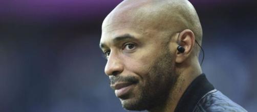 Thierry Henry a fait le show pendant ses vacances. (screenshot Twitter - @20 minutes)