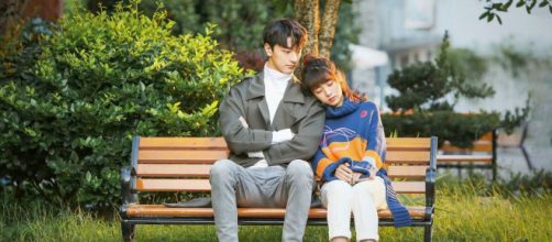 'Put your hand on my shoulder' é um drama chinês de 2019 (Divulgação/Netflix)