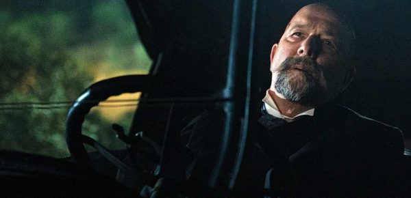 La Promessa, anticipazioni: il barone viene trovato morto in fondo a una  scarpata