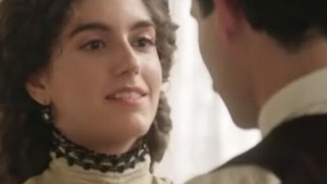 La Promessa, trame spagnole: Jimena approfitta della perdita di memoria di Manuel.