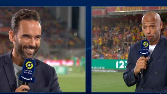 Thierry Henry a fait le show lors de Lens-Rennes. (screenshot Twitter - @PVSportFR)