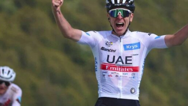 Ciclismo, Tadej Pogačar al Tour de France.