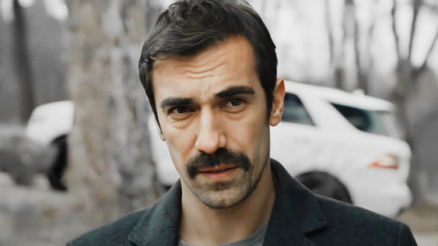 5 curiosit&agrave; su İbrahim &Ccedil;elikkol, Mehdi di My home my destiny: ha un figlio.