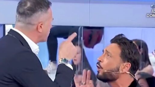 Uomini e donne, Armando e Riccardo assenti.