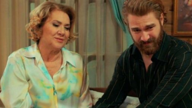 Terra amara, Fikret non ascolta il consiglio di zia Lutfiye.