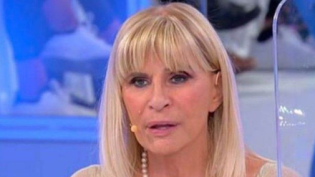 Gemma Galgani starebbe trascorrendo le vacanze in compagnia di un giovane uomo