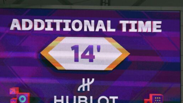 La Ligue 1 verra une nouveaut&eacute; dans l'arbitrage la saison prochaine. (screenshot Twitter - @psgcommunity_)