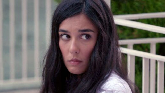 Un posto al sole, prossime puntate: Rossella in dolce attesa?