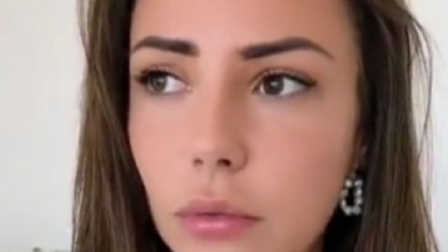 Léna Guillou réagit au post d'Adil Rami (capture Twitter @LEVIRUSDUWEB)