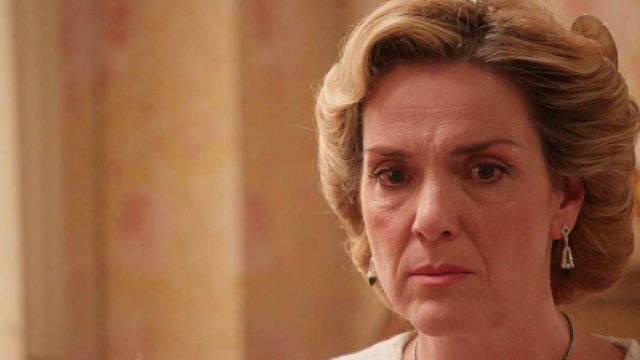 La Promessa, spoiler spagnoli: Cruz teme che sia successo qualcosa di grave a Juan.