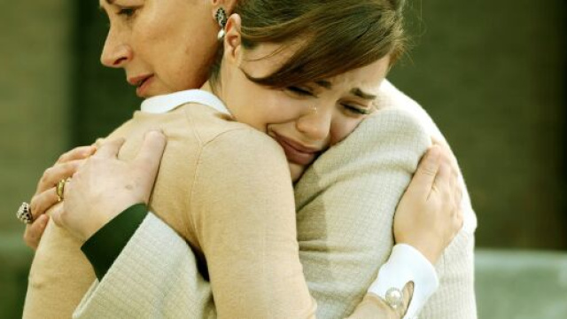 Terra amara, spoiler 8-9 settembre: Zuleyha raccoglie l'eredit&agrave; di Hunkar.