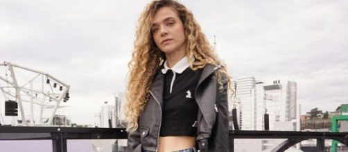 Karen Jonz arrasou na escolha do look (Reprodução/Instagram/@karenjonz)