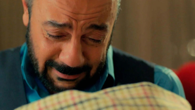 Terra amara, Kerem Ali si ammala.