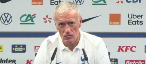 Didier Deschamps en conférence de presse (capture Twitter @ActuFoot_)