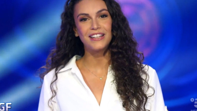 GF, segnalazione di Marzano su Angelica Baraldi: 'Altro che distaccata, figlia di papà'.