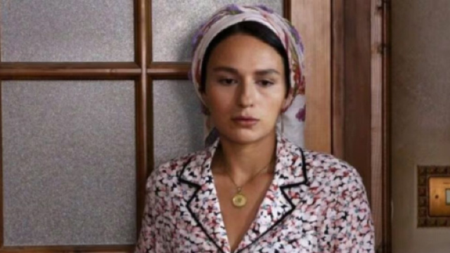 Terra amara, episodi 19-20 settembre: Saniye non nasconde la sua insofferenza verso Sevda.