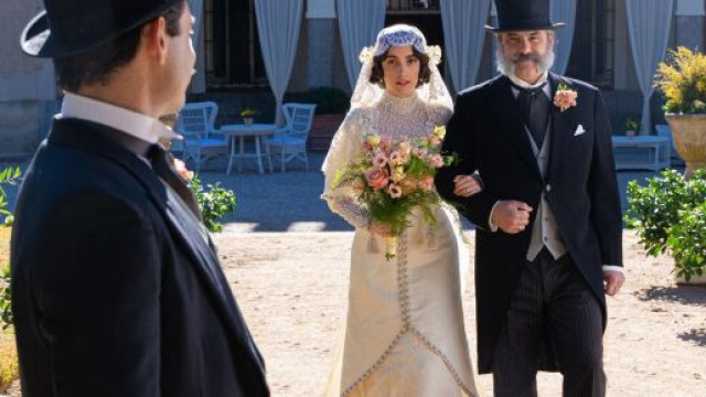 La Promessa, spoiler Spagna: Manuel inizia a ricordare dopo il matrimonio con Jimena.