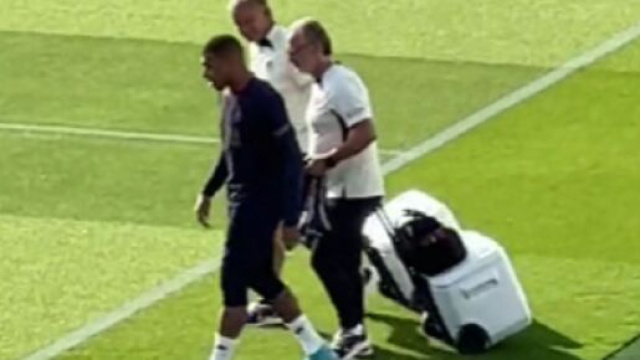 Kylian Mbappé de retour avec le PSG (capture Twitter @panams75)