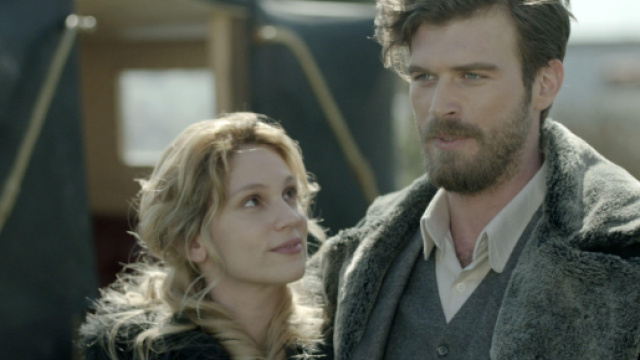 La ragazza e l'ufficiale, come finisce in tv.