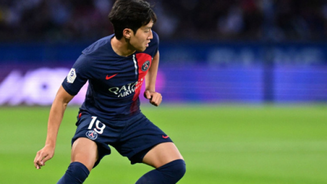 Lee Kang-in sous les couleurs du PSG (capture Twitter @Paris_SGINFOS)