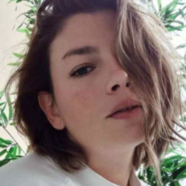 Emma Marrone e Stefano De Martino amici: lui promuove la nuova canzone della ex.