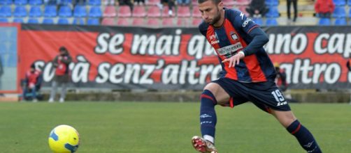 Crotone, gol vittoria nella prima gara di Catania