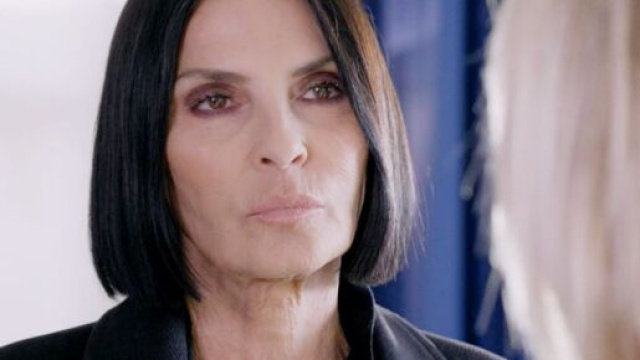 Un posto al sole, spoiler 27 e 28 settembre: Marina non si fida di Ida.