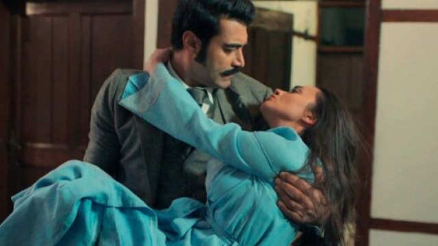 Terra amara, nuove puntate:Umit simula il suicidio per riavvicinare a sé l'ex amante.