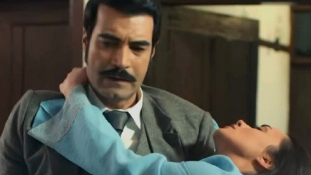 Terra amara, spoiler Turchia: Umit finge di togliersi la vita.