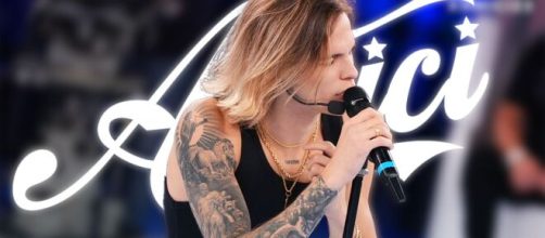 Matthew, allievo di Amici 23 © Blasting News Creative Department.
