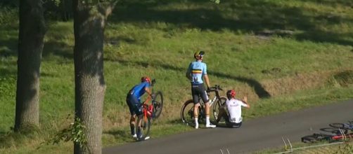 Ciclismo, Filippo Ganna condizionato da due cadute agli Europei.