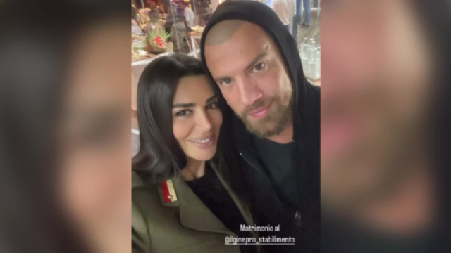 Elga Enardu e Diego si sono lasciati, lei: 'Riparto con le ossa rotte e il cuore a pezzi'.