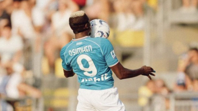 La star du Napoli est en guerre avec son propre club (Capture d'&eacute;cran Instrangrm - @victorosimhen9)